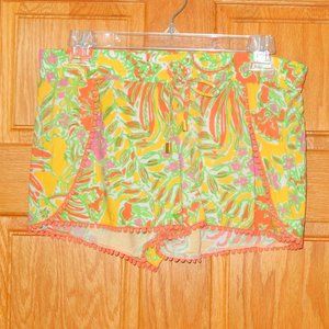 Lilly Pulitzer Shorts Small Happy Place Pom Pom Challis